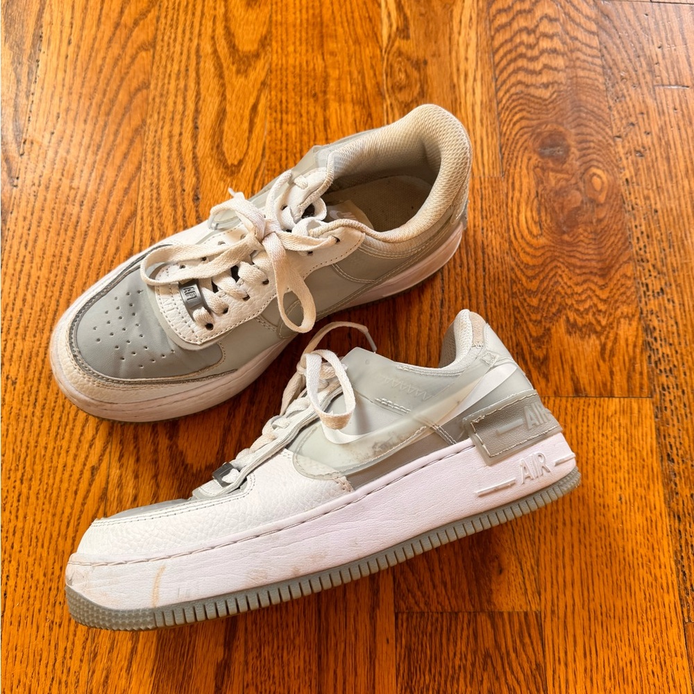 Nike Air Force 1 Low Sneakers - Gray and White